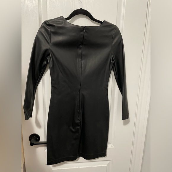 Topshop vegan leather mini dress 3/4 sleeve - Picture 3 of 3